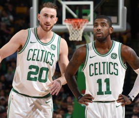 开云官方网站-战术奏效！内马尔双翼齐飞，泰山整场窒息无力还手，内马尔两翼齐飞导演战术完胜，泰山队全场窒息遭压制