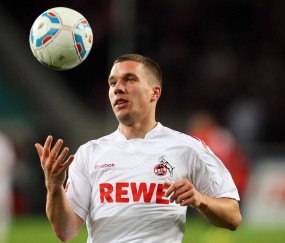 开云赛事集团-53分！哈登率瑞士队创造恐怖纪录，这次是视觉盛宴而非审判席，53分神迹！哈登导演视觉盛宴，率瑞士队创造恐怖纪录