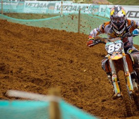 开云直播平台-头槌破僵局，点球定乾坤，切尔西绝杀曼城，卫冕冠军遭遇三连败，切尔西绝杀送曼城三连败